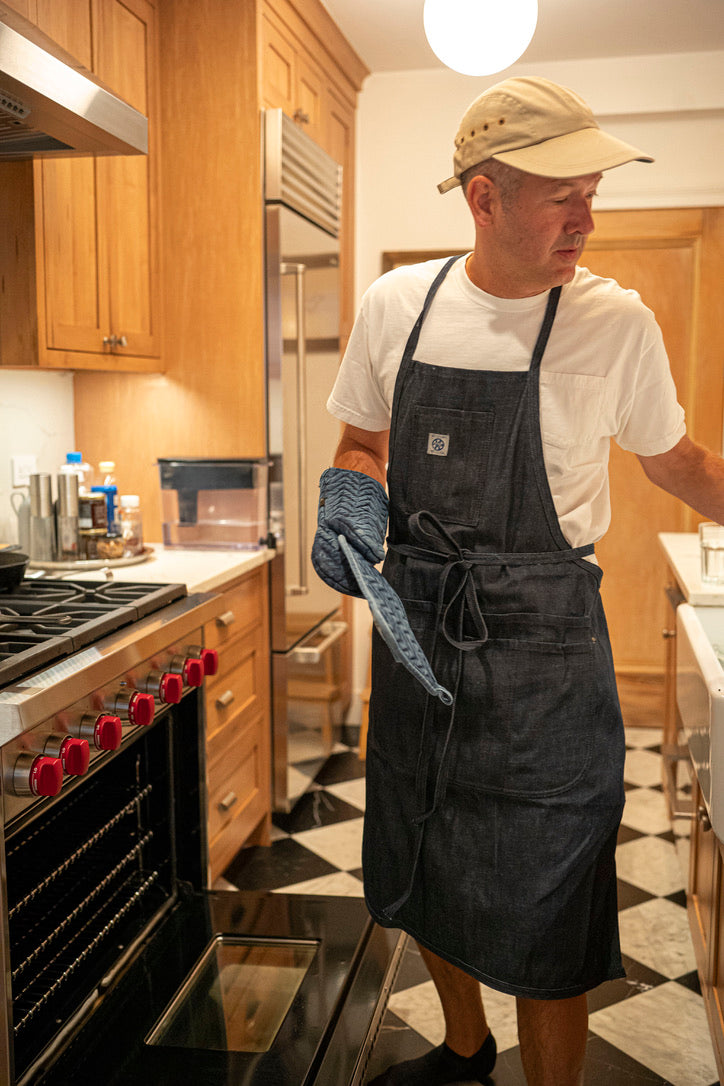 BUNDLE -HERRINGBONE OVEN MITT, PAN HANDLE HOLDER