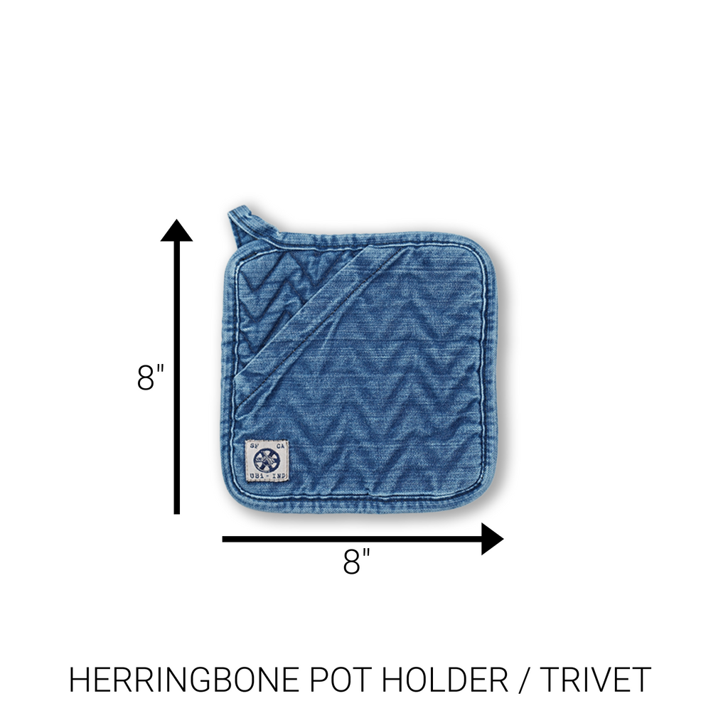 BUNDLE -HERRINGBONE OVEN MITT, PAN HANDLE HOLDER